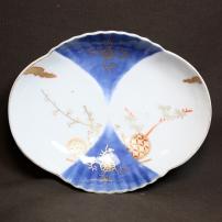 染付金彩変形皿　/559