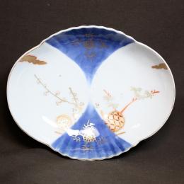 染付金彩変形皿　/559
