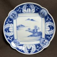山水図染付中皿　/535
