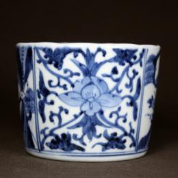 花唐草図染付蕎麦猪口　/317