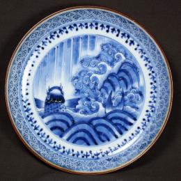 鯉の滝登り図染付中皿　/641