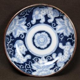 唐獅子牡丹図印判豆皿　/471