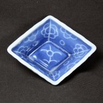 染付菱形豆皿　/473