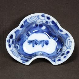 松竹梅図染付豆皿　/484