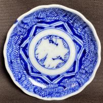 微塵唐草図染付豆皿　/400