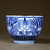 麒麟図線描き染付小向付　/322