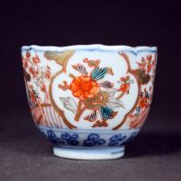 牡丹図赤絵染付小向付　/323