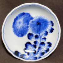 菊図染付小皿　/1790