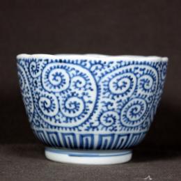 古伊万里蛸唐草図向付　/304