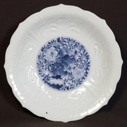 唐獅子牡丹図染付中皿　/631